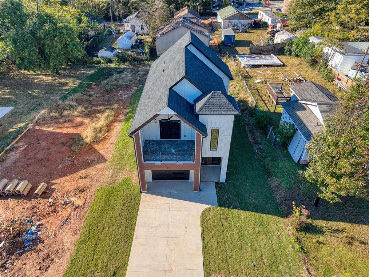 35 Gentry Street Property Photo 33