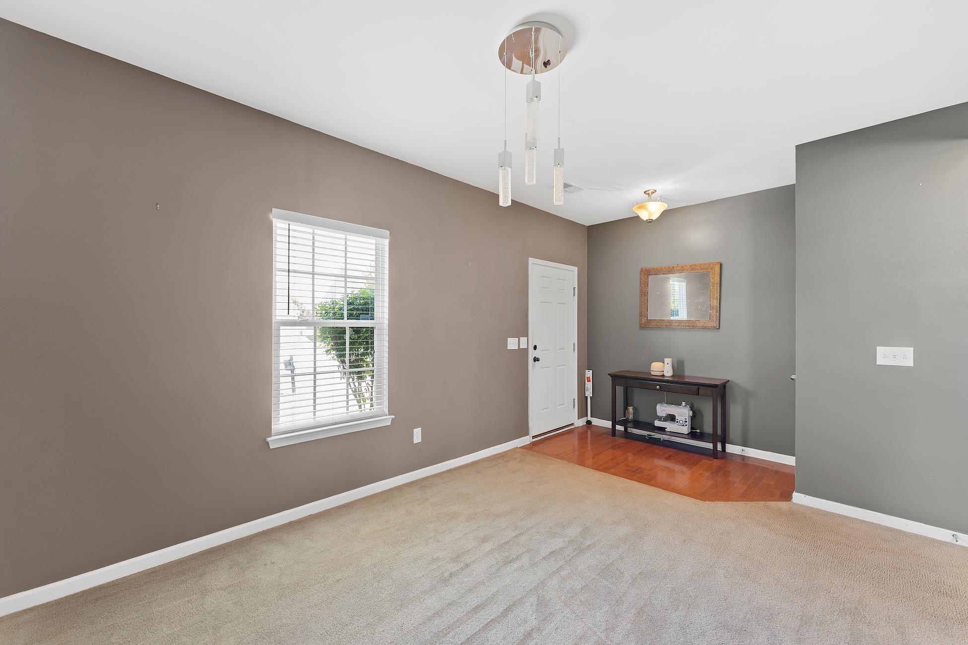 408 Sweeny Court Property Photo 3