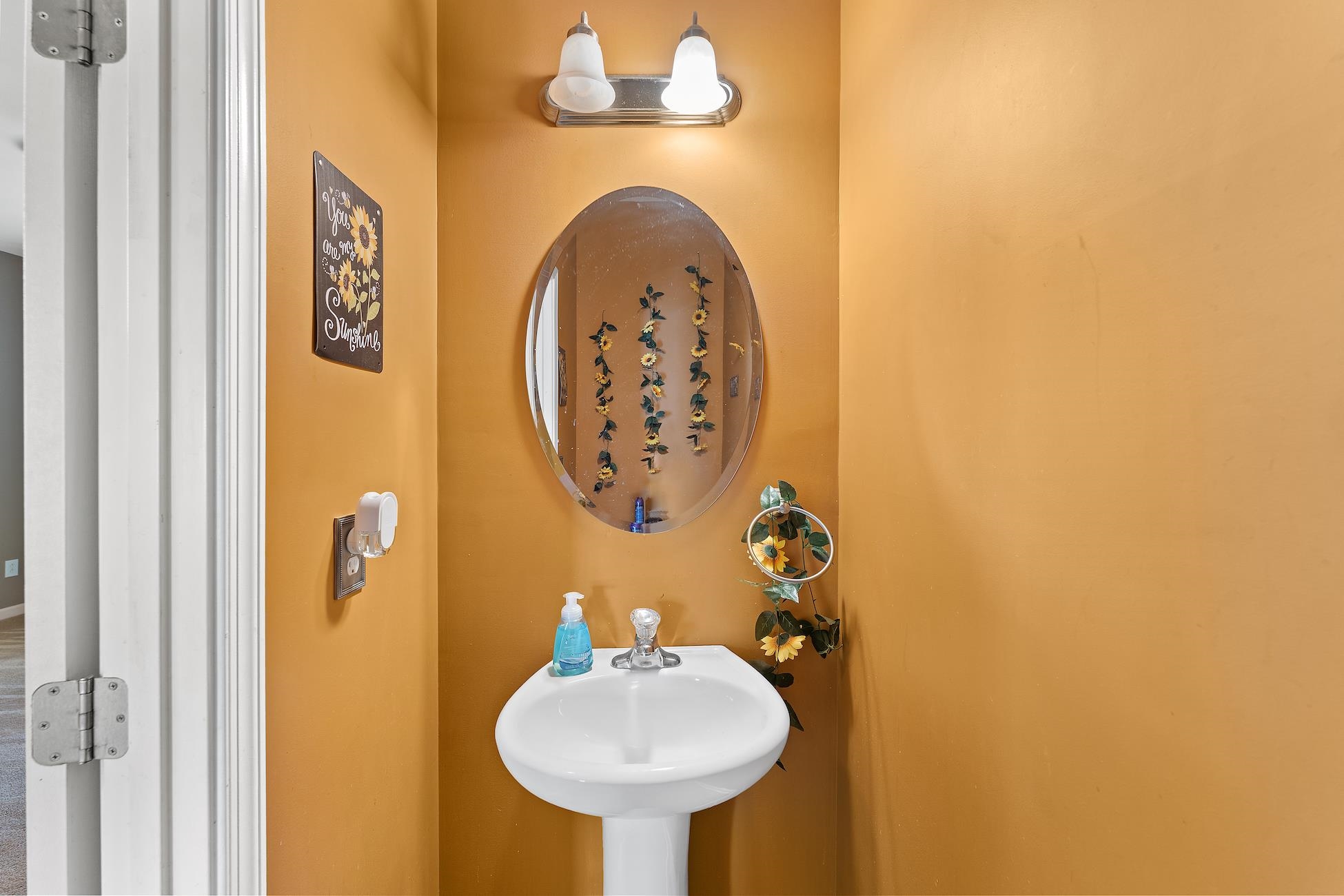 408 Sweeny Court Property Photo 6