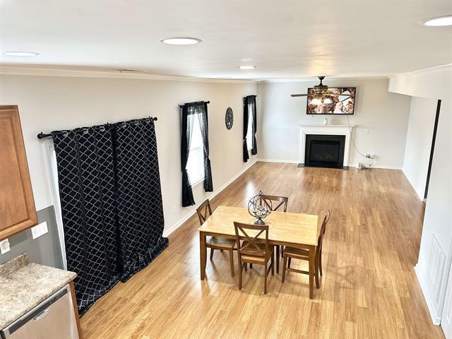 408 Sweeny Court Property Photo 9