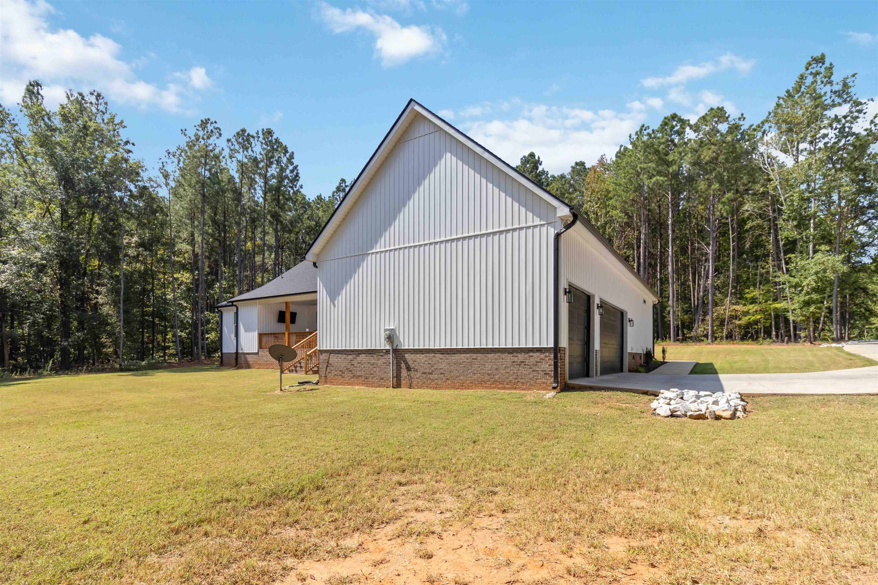 108 Cricket Ridge Court Property Photo 2