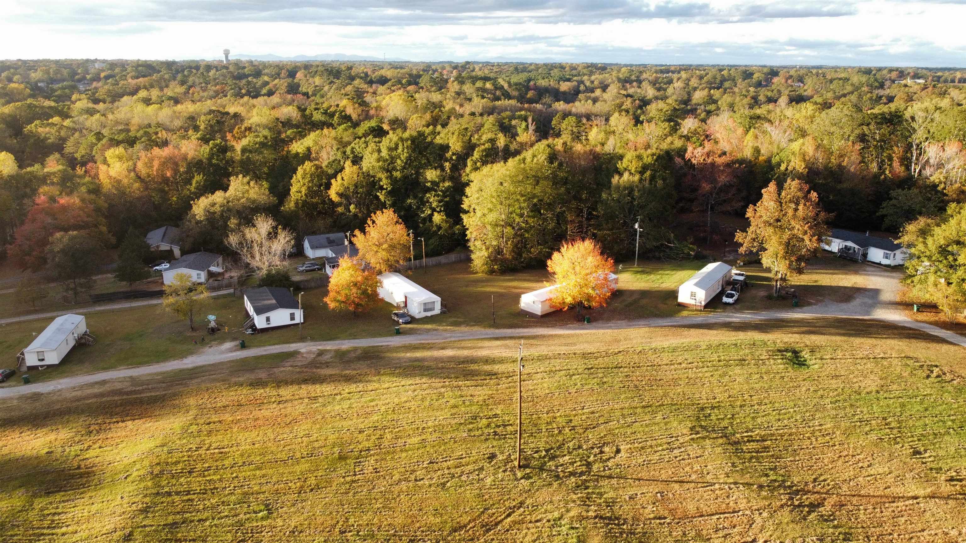 330438 Property Photo 3