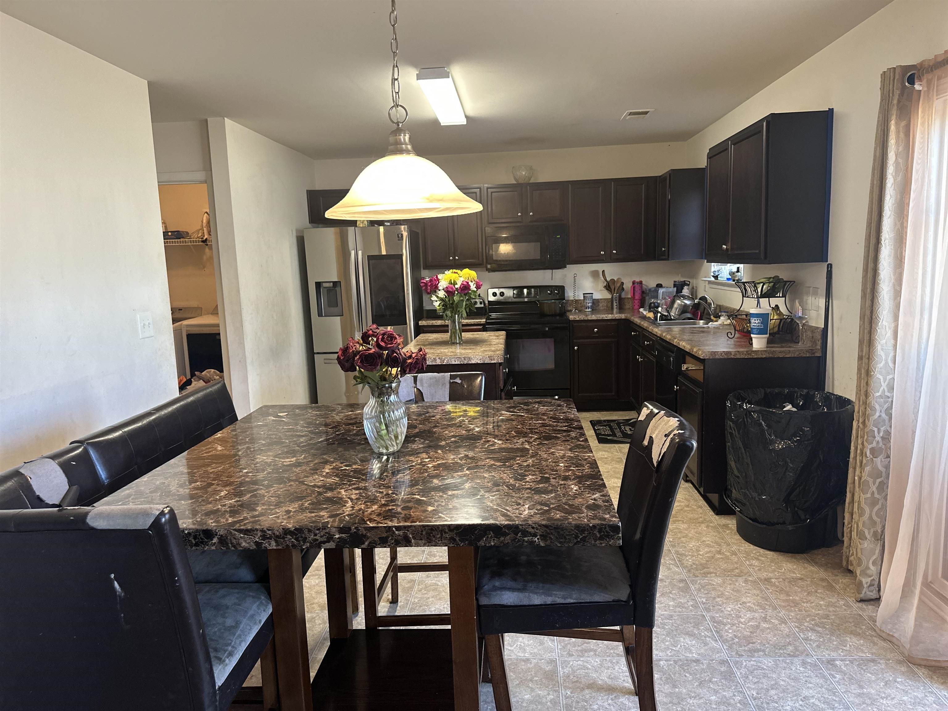 764 Markham Circle Property Photo 3