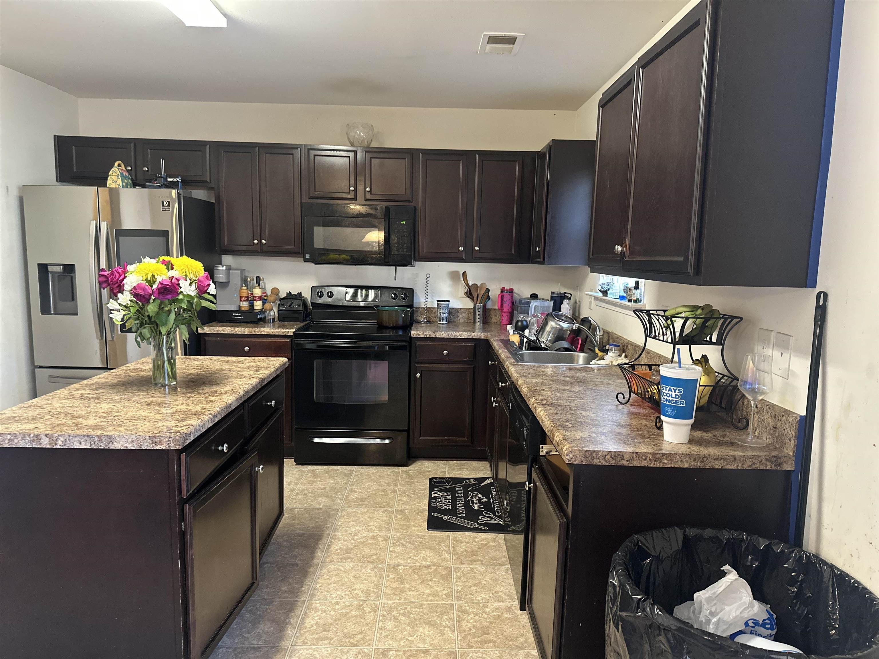 764 Markham Circle Property Photo 7