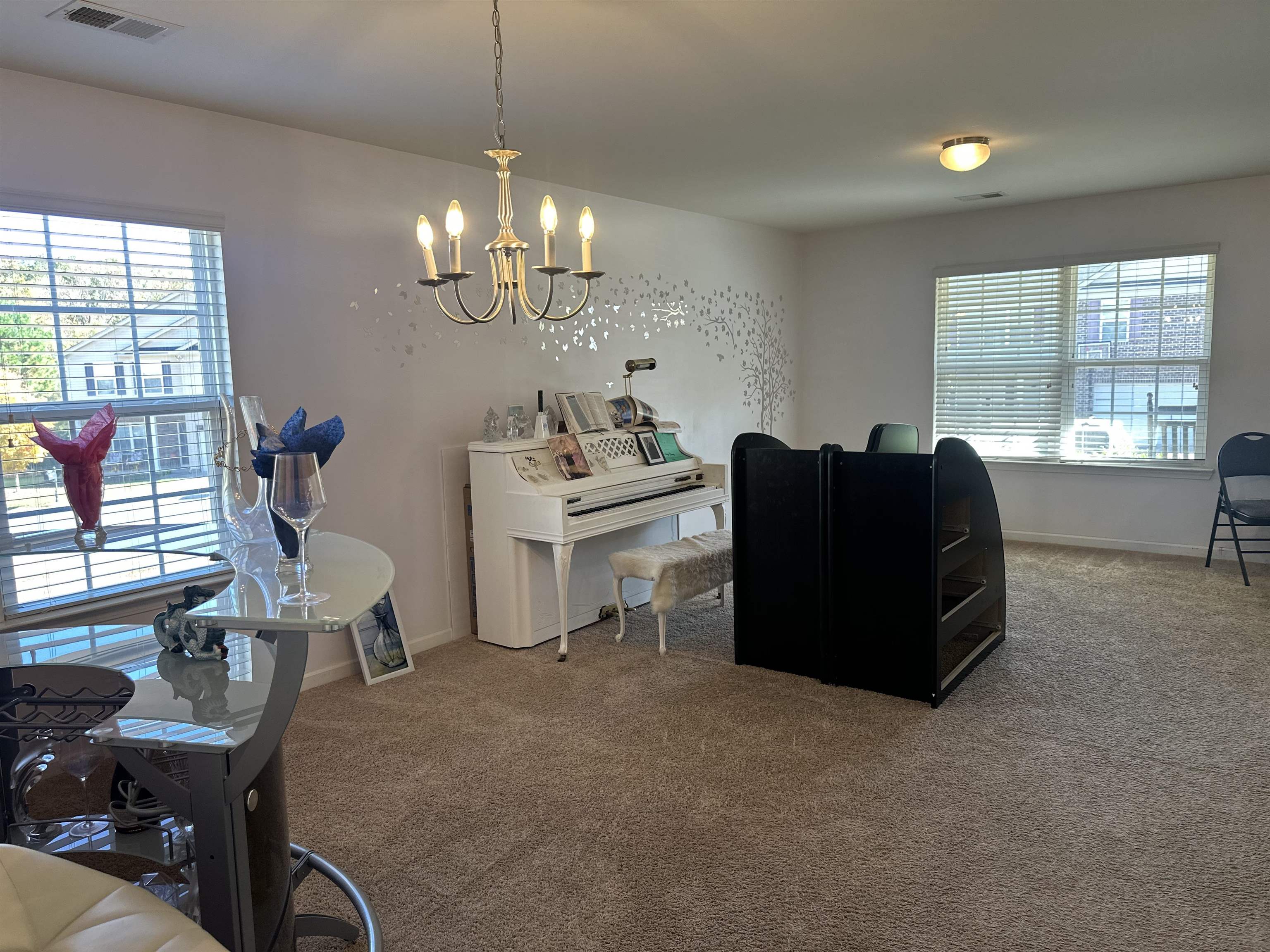 764 Markham Circle Property Photo 8