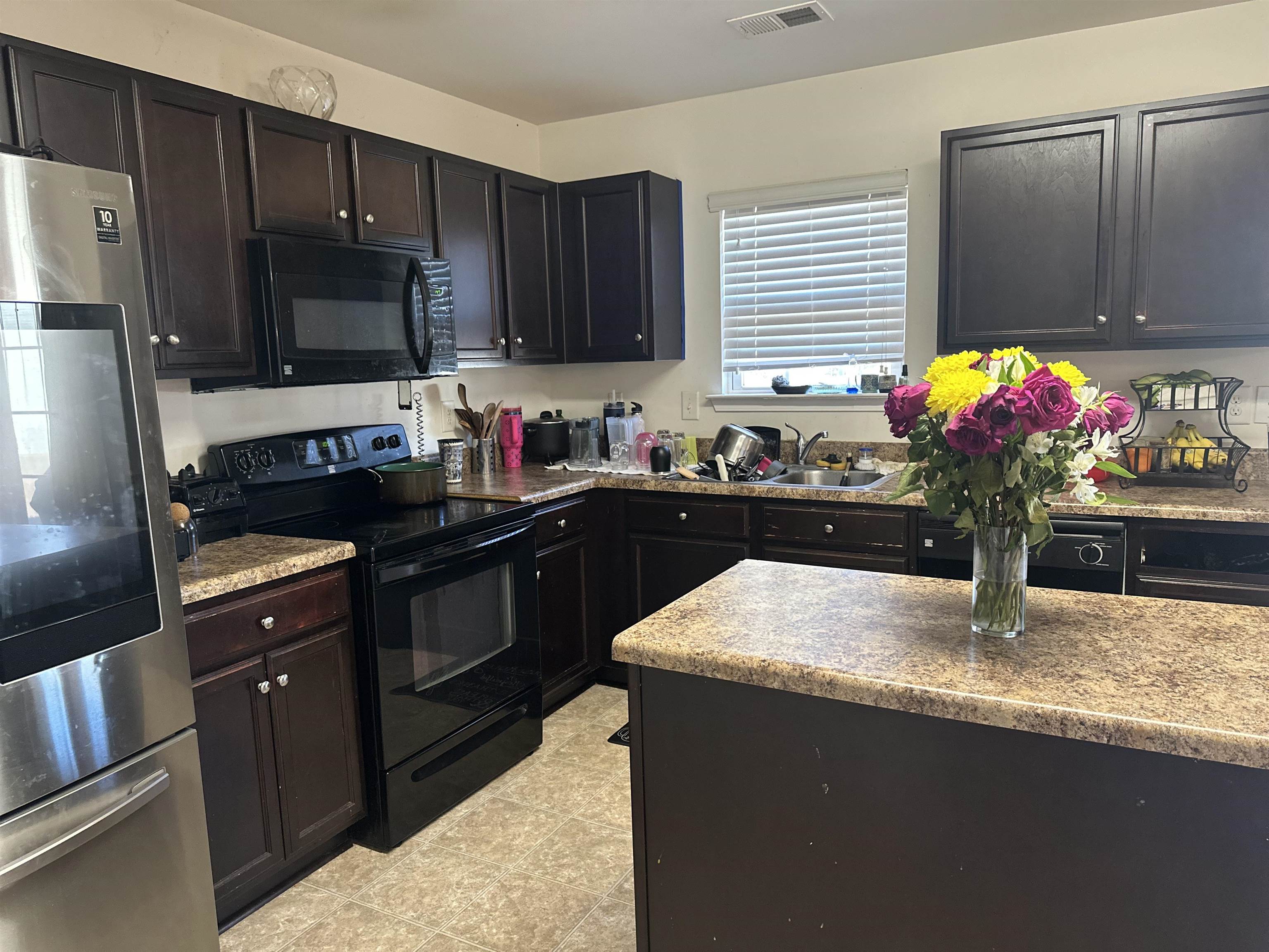 764 Markham Circle Property Photo 9