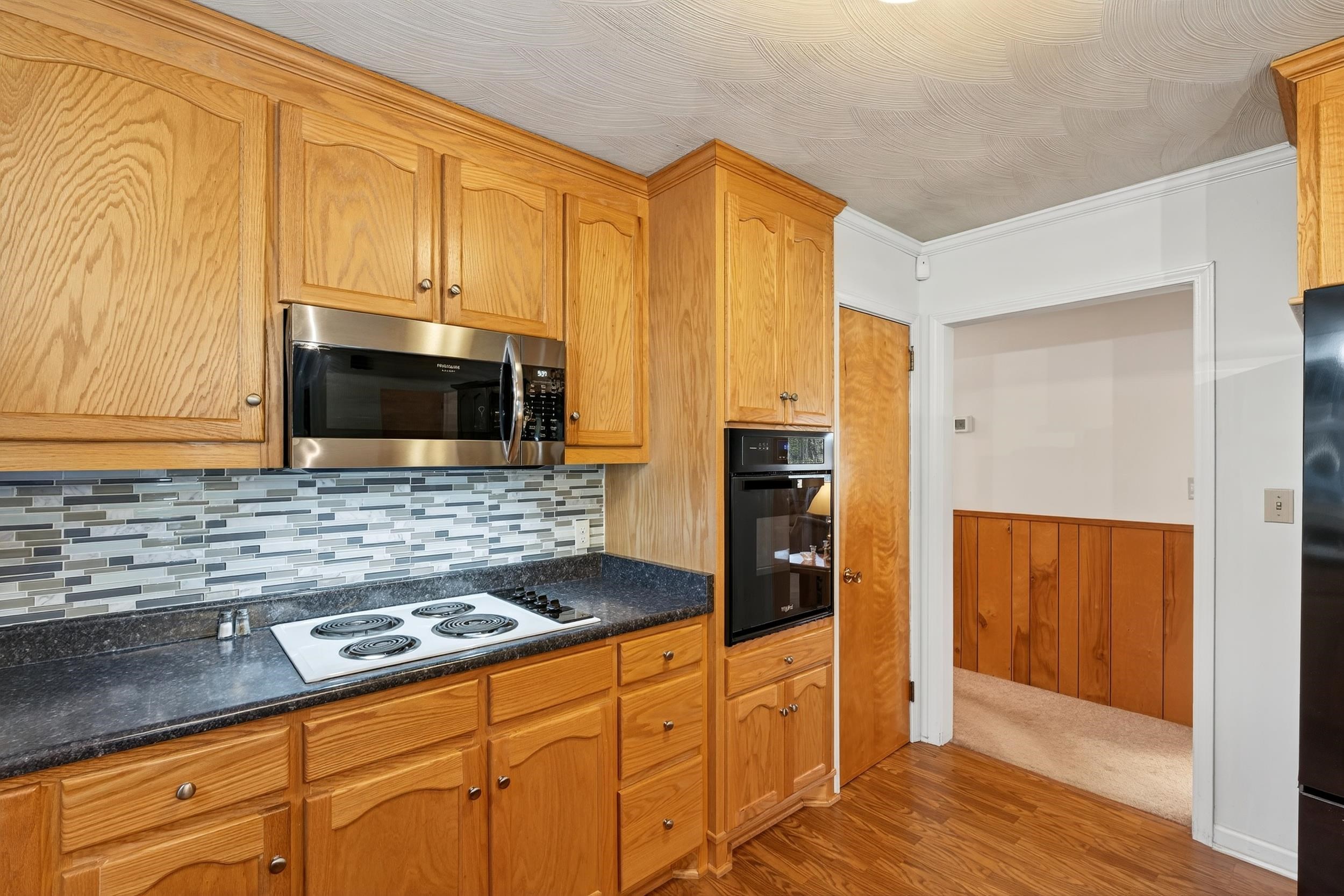 305 Misty Lane Property Photo 8