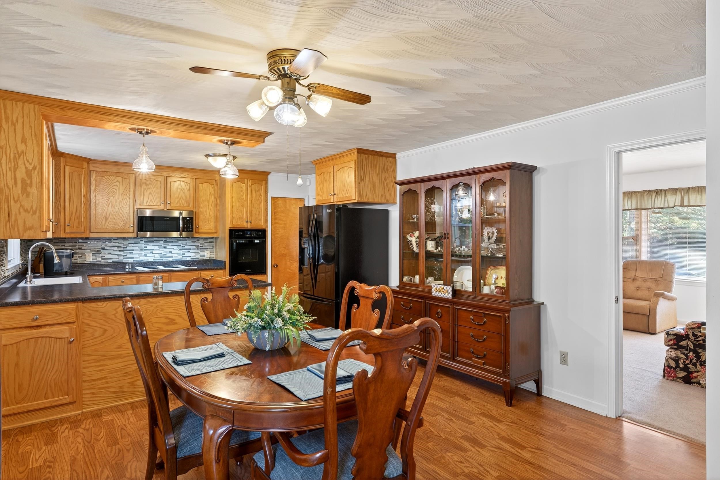 305 Misty Lane Property Photo 12