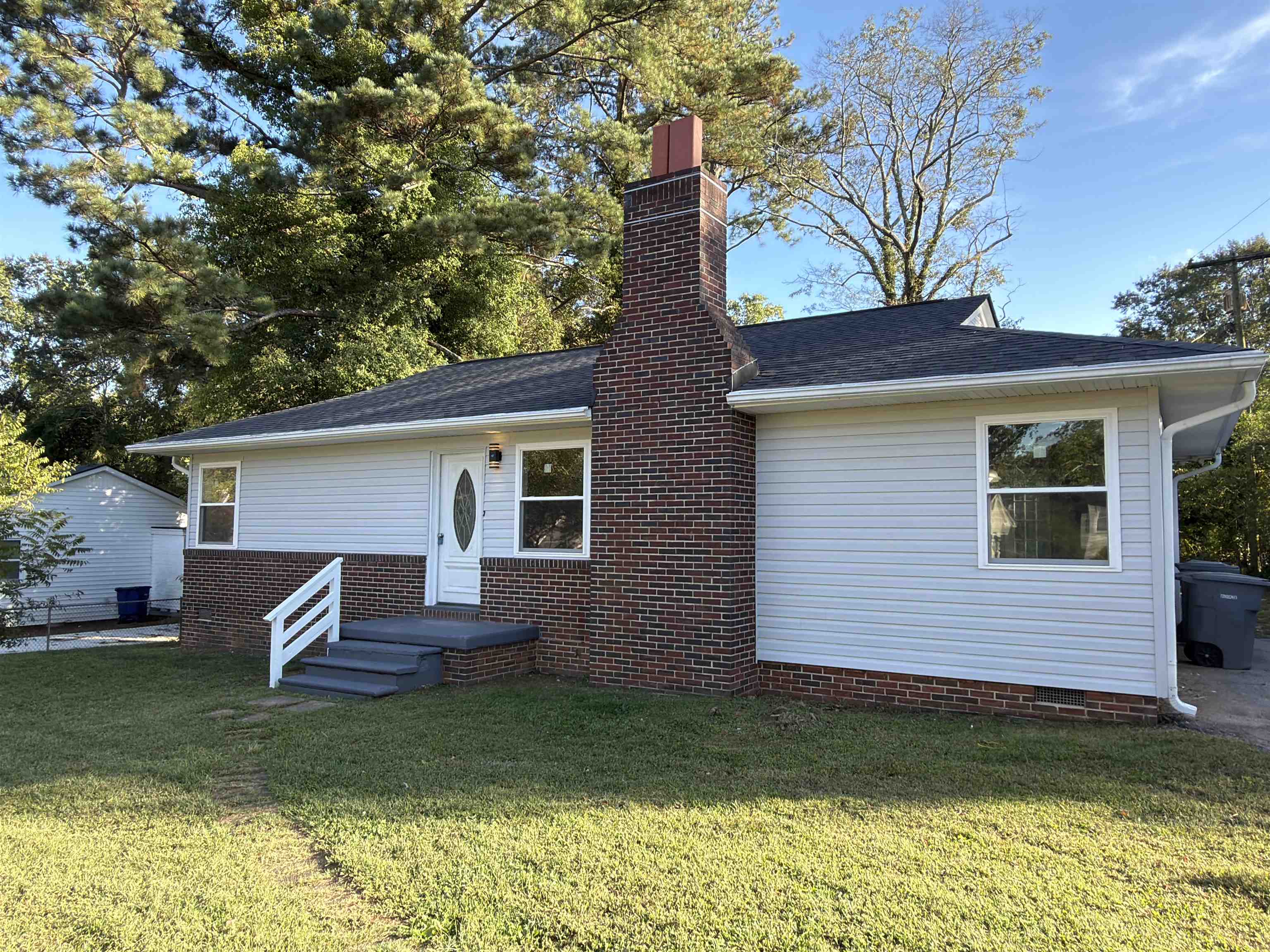 507 Crestwood Place Property Photo 3