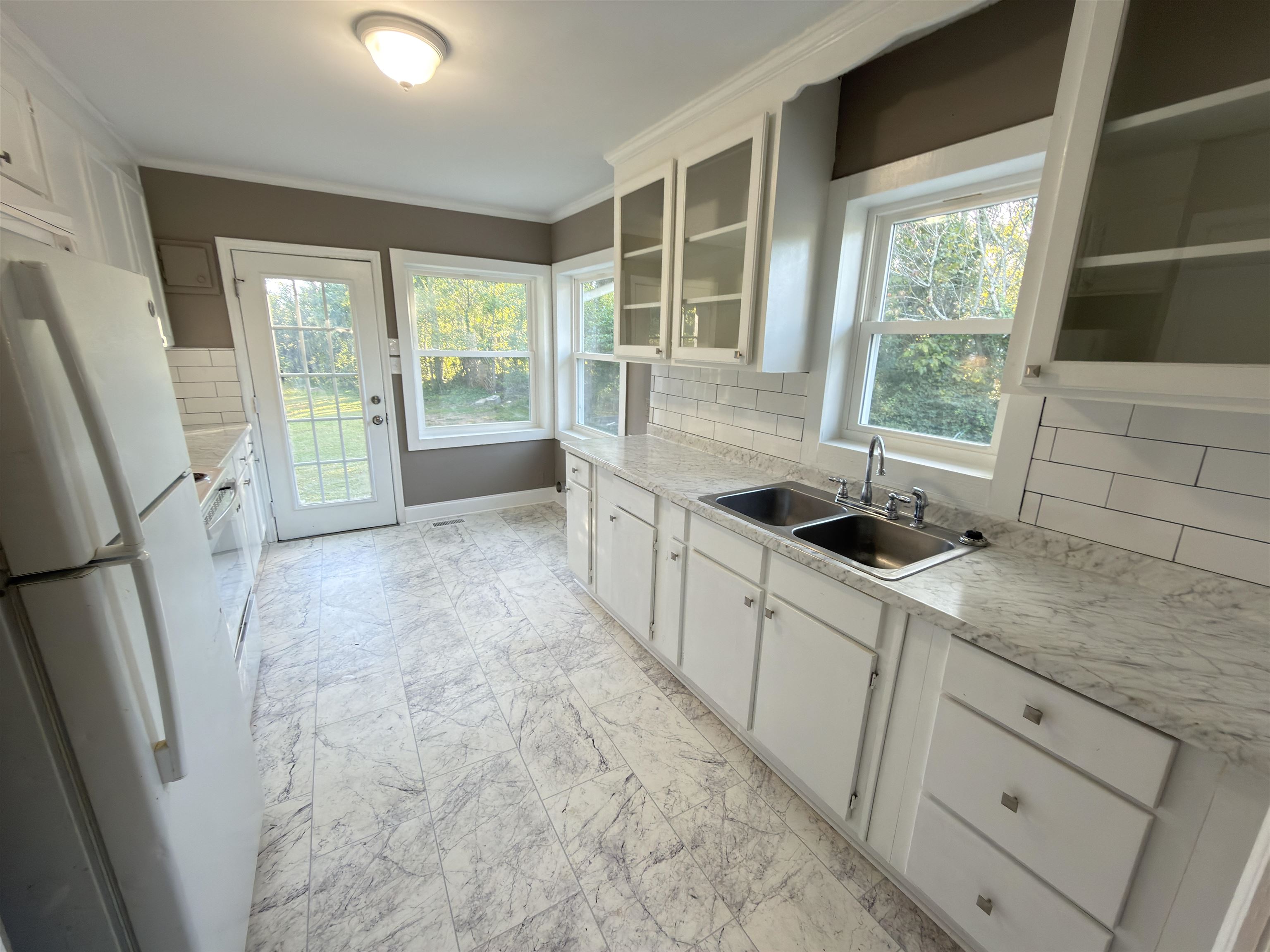 507 Crestwood Place Property Photo 16