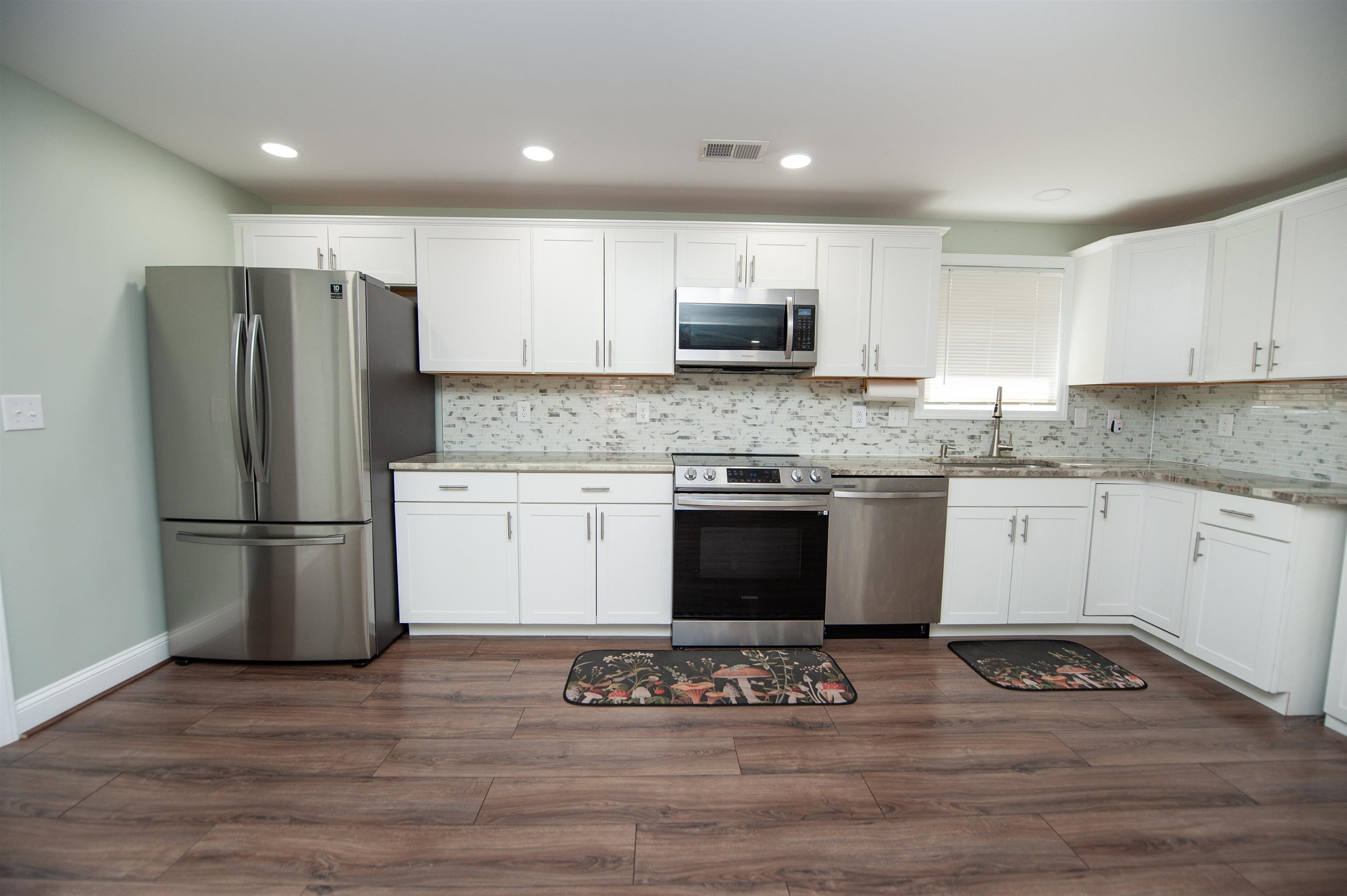 438 E Junior High Rd Property Photo 3