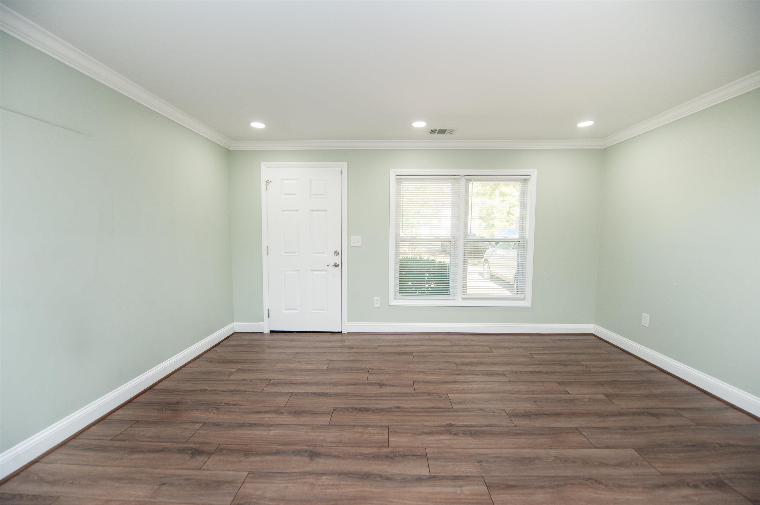 438 E Junior High Rd Property Photo 7