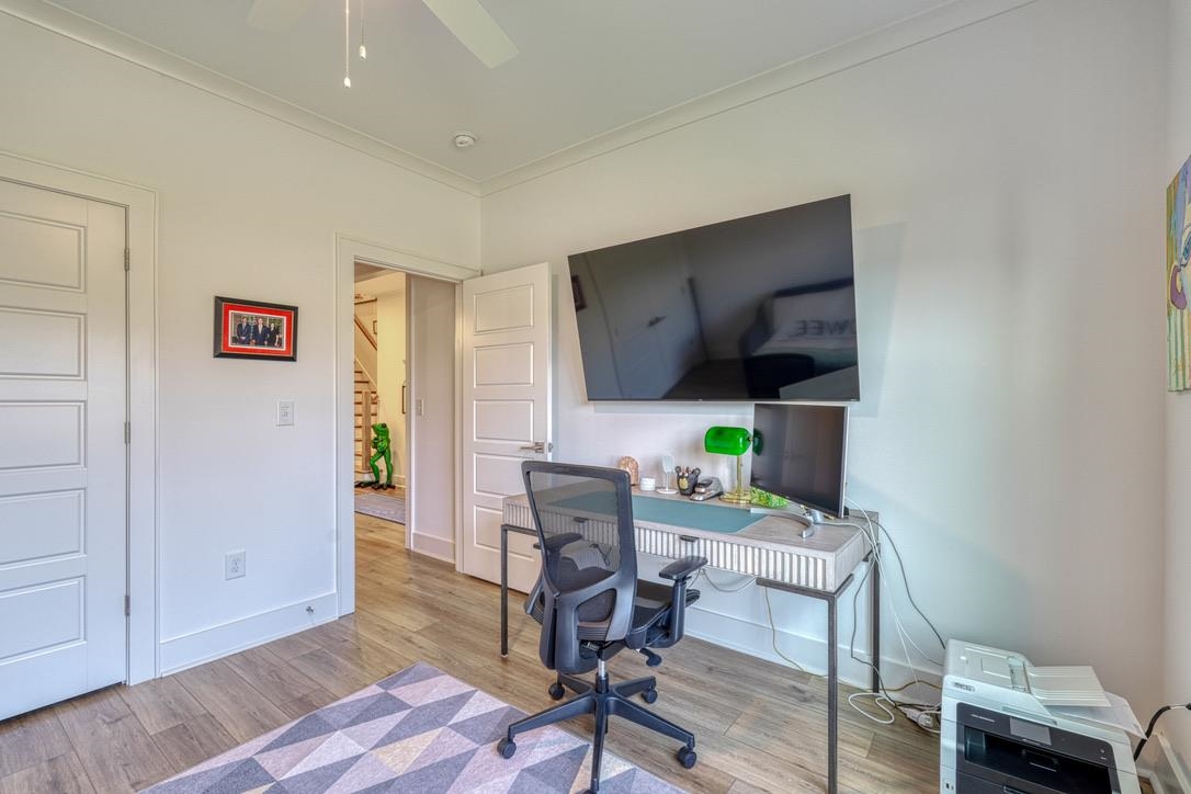 443 Brunswick Lane Property Photo 5