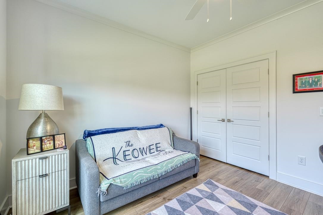 443 Brunswick Lane Property Photo 6