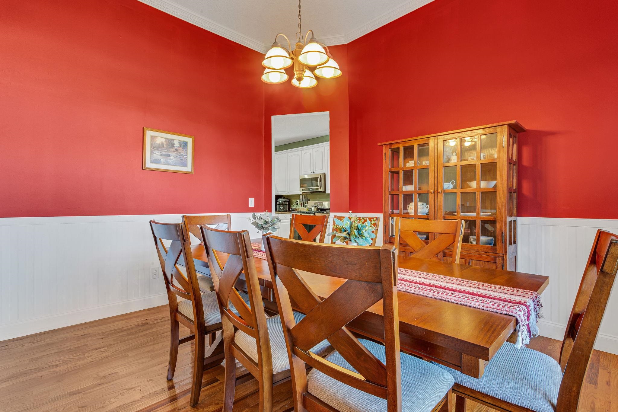 701 Brookdale Drive Property Photo 11