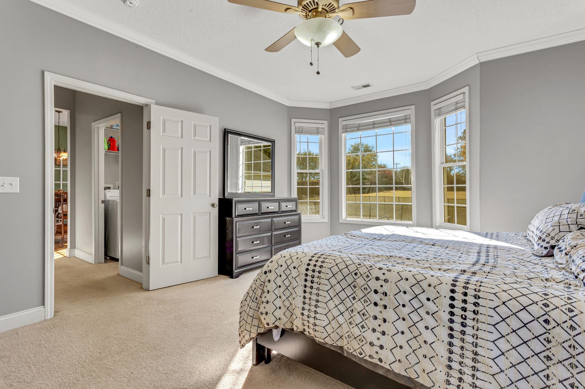 701 Brookdale Drive Property Photo 24