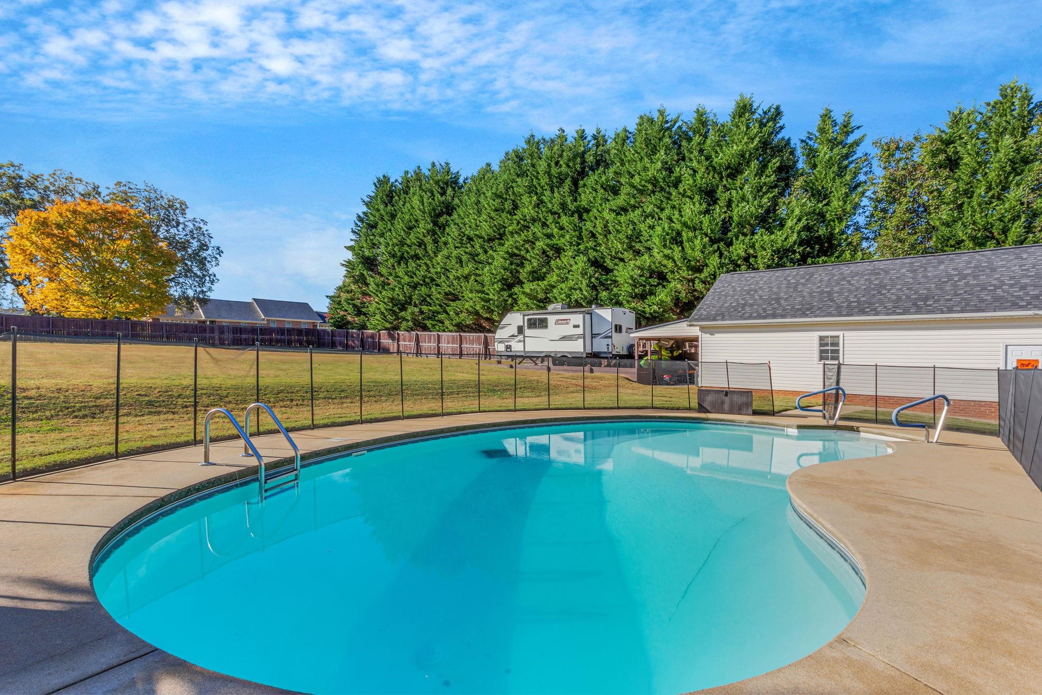 701 Brookdale Drive Property Photo 39