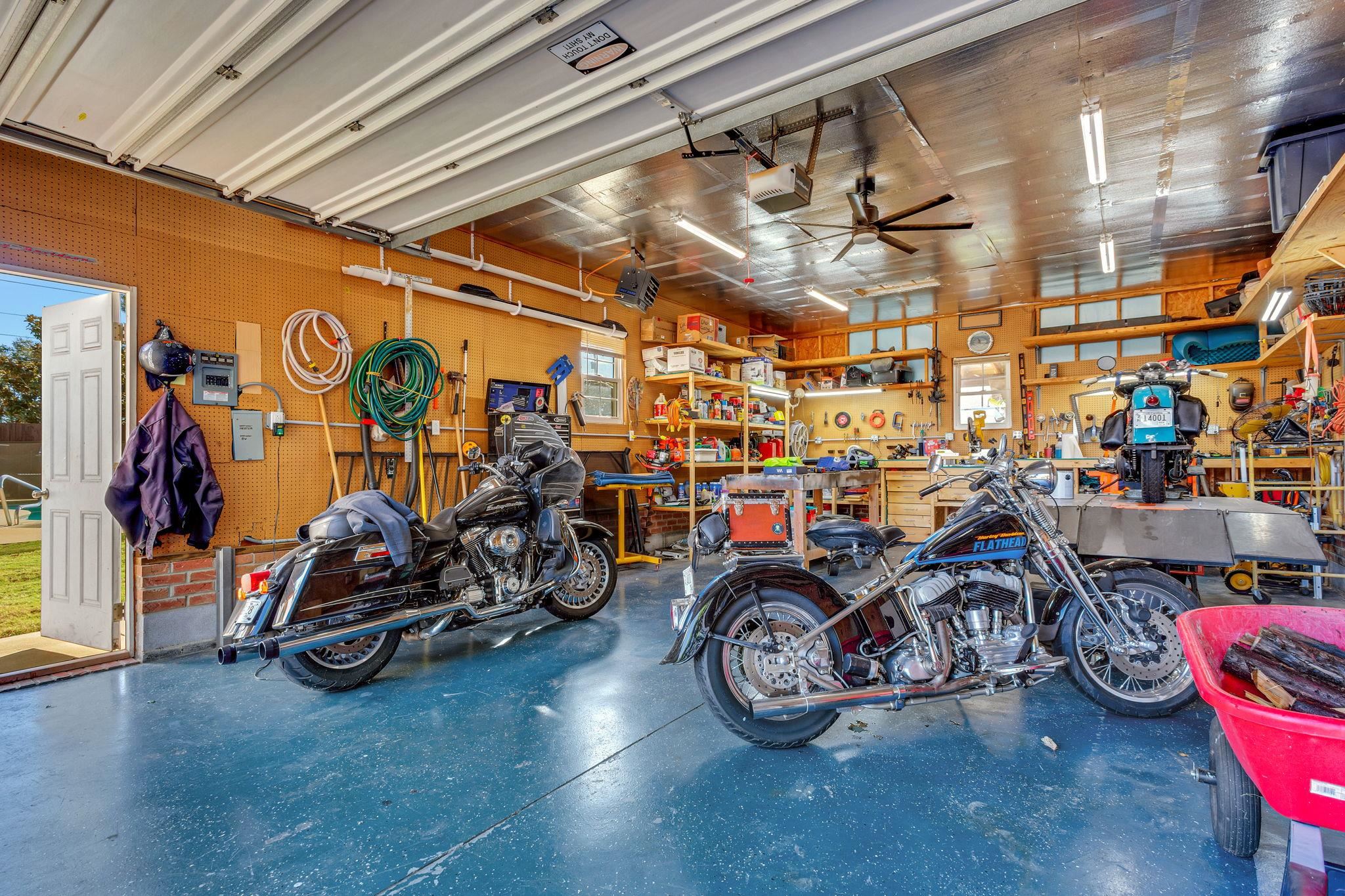 701 Brookdale Drive Property Photo 40