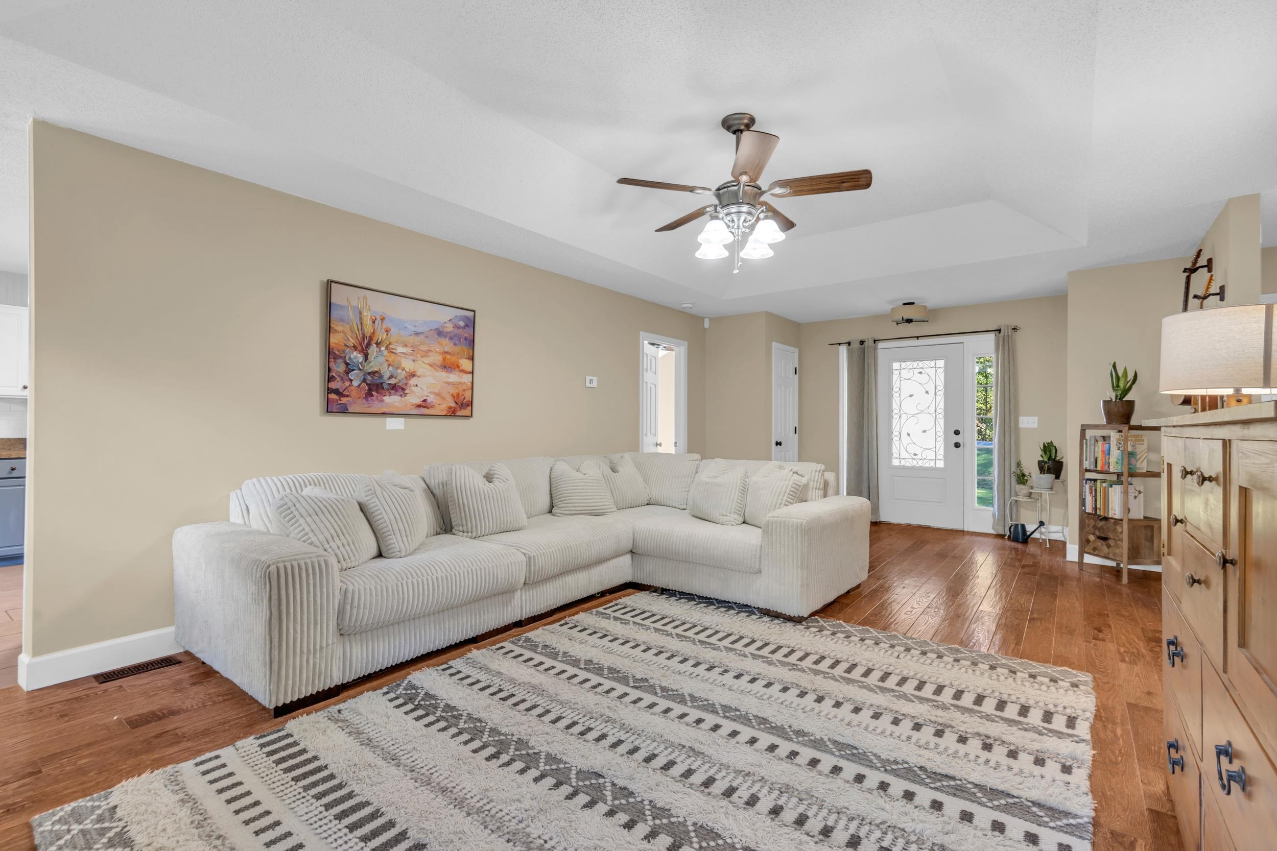 10 Oasis Court Property Photo 3