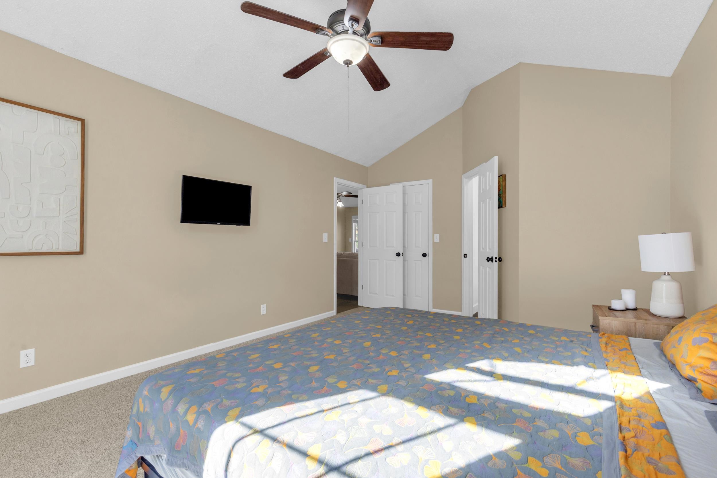 10 Oasis Court Property Photo 8