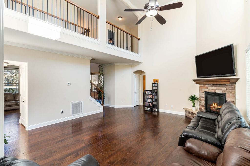 26 Fancy Lane Property Photo 9