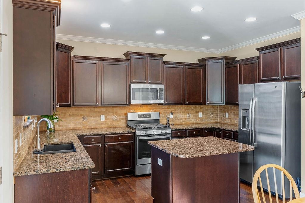 26 Fancy Lane Property Photo 14