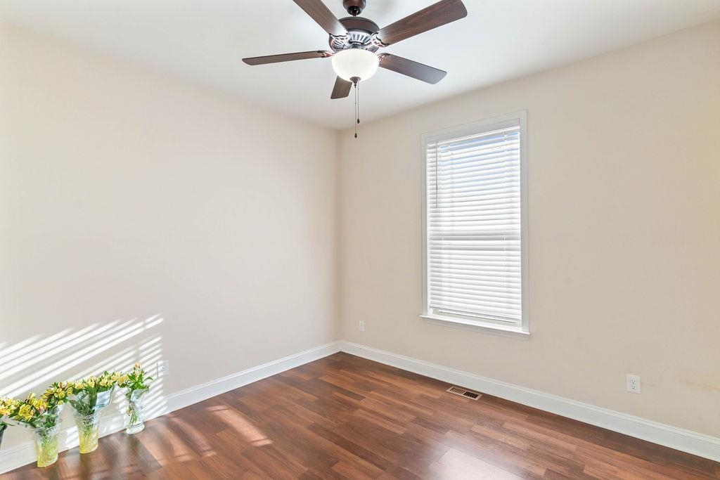 26 Fancy Lane Property Photo 28