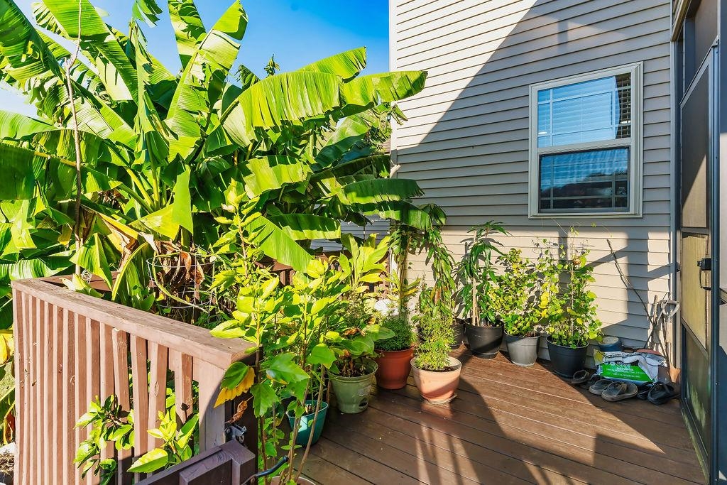 26 Fancy Lane Property Photo 33