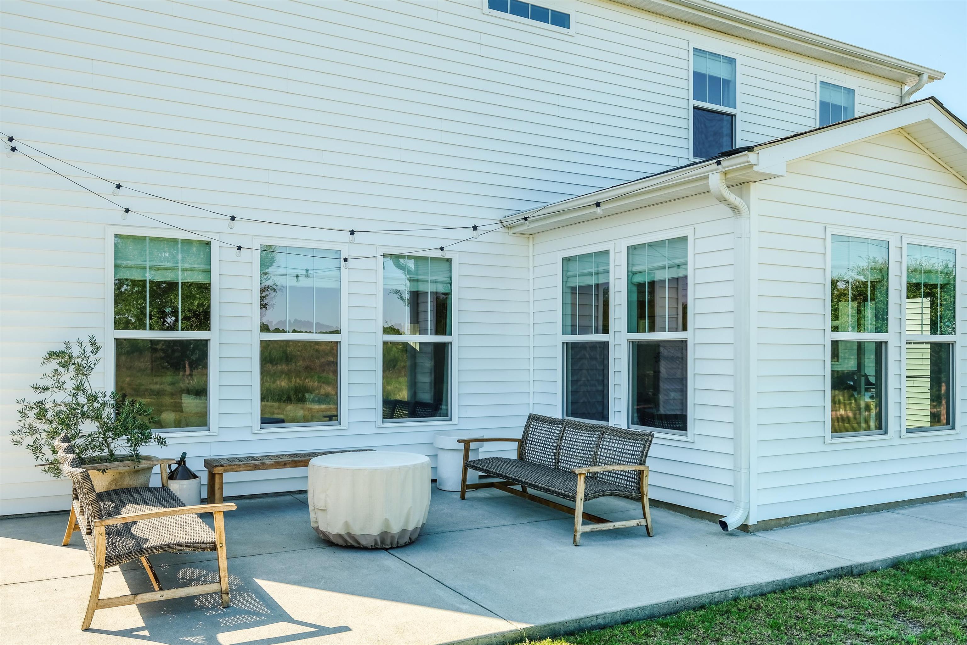 561 Fenwick Drive Property Photo 34