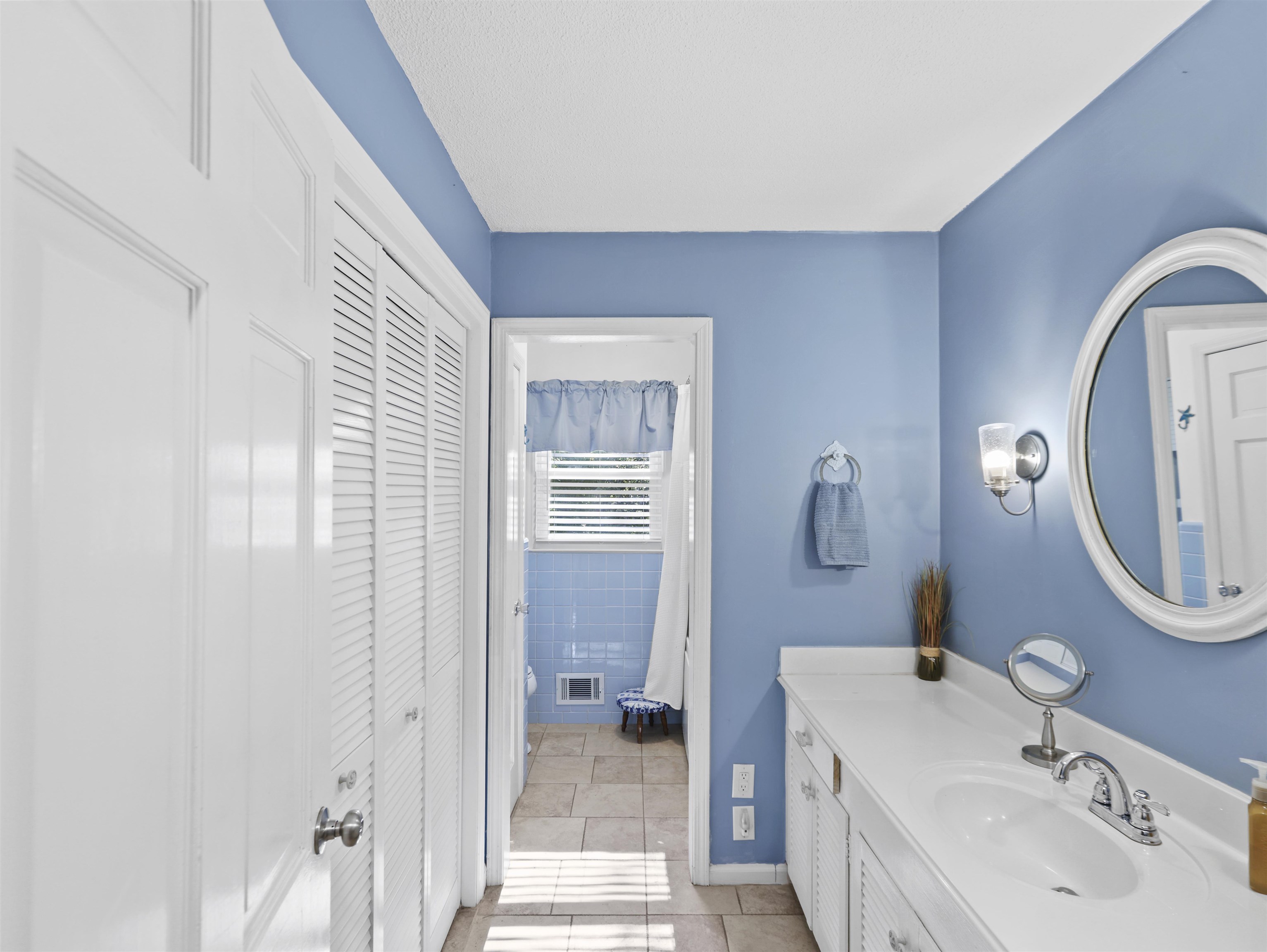 201 Crestview Dr Property Photo 14