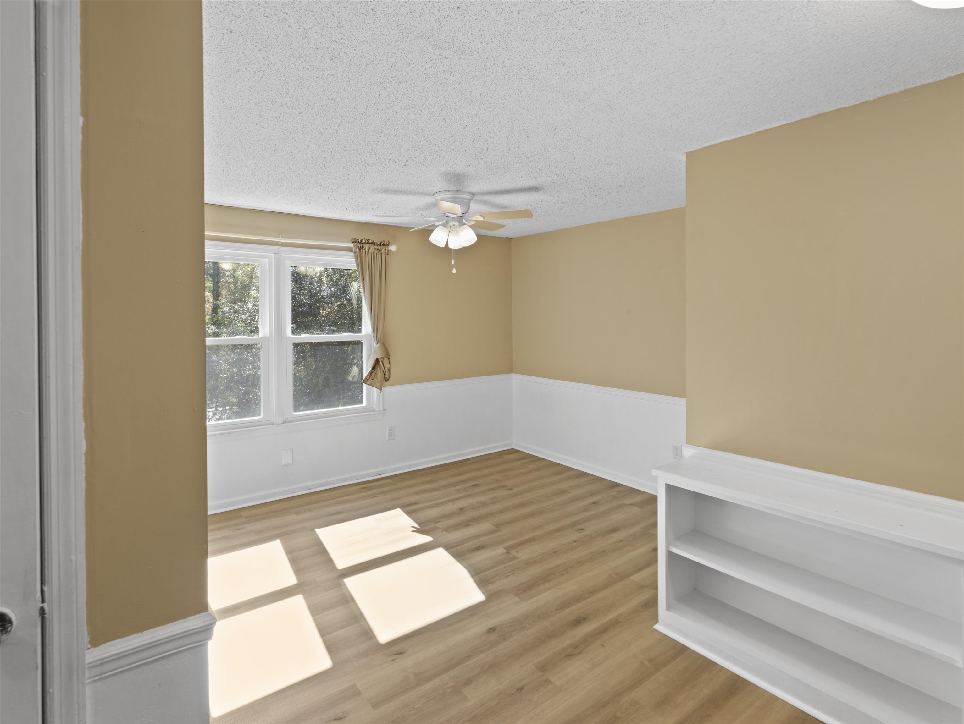 201 Crestview Dr Property Photo 19