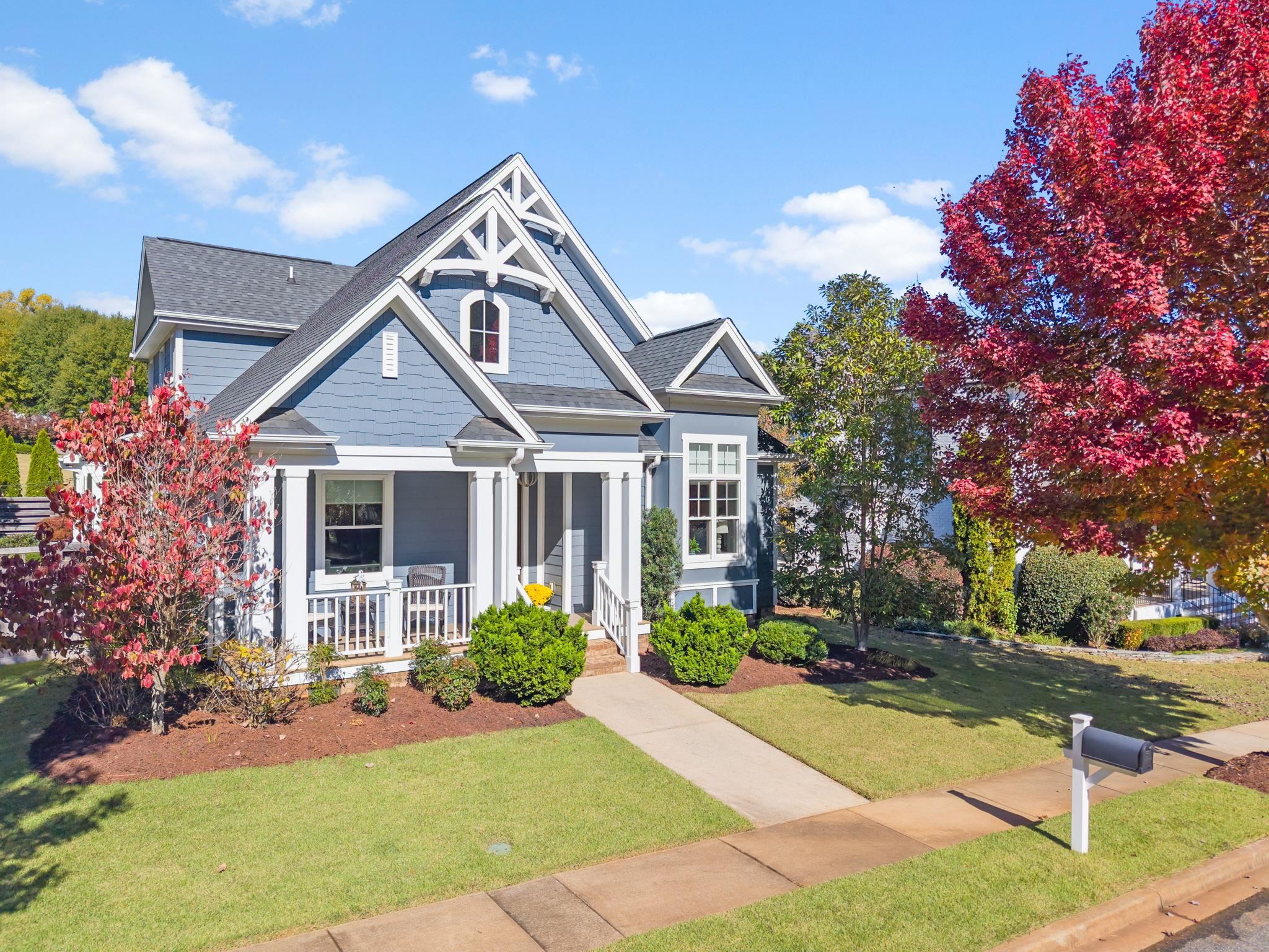 308 Lighthorse Ln Property Photo 2