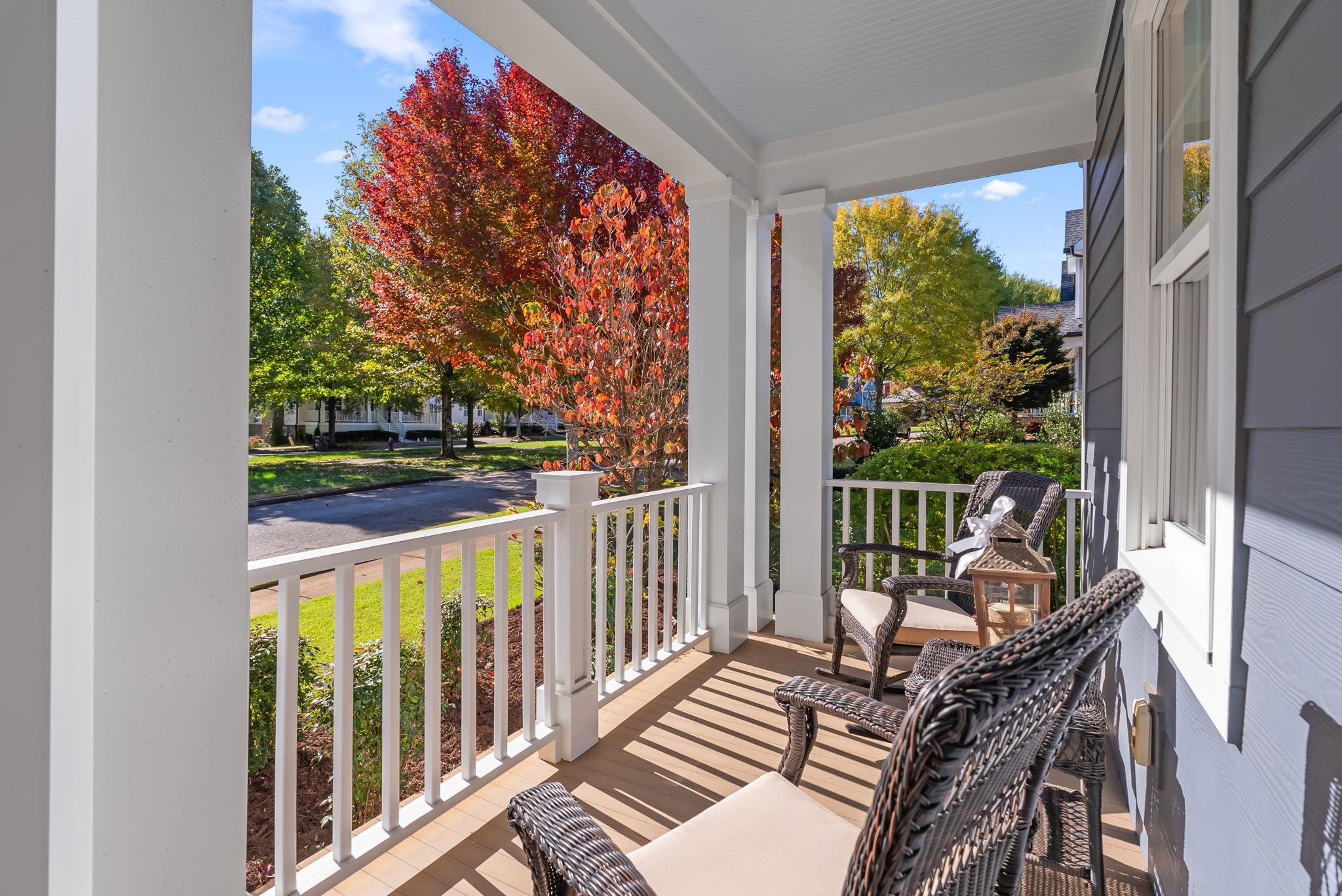 308 Lighthorse Ln Property Photo 3