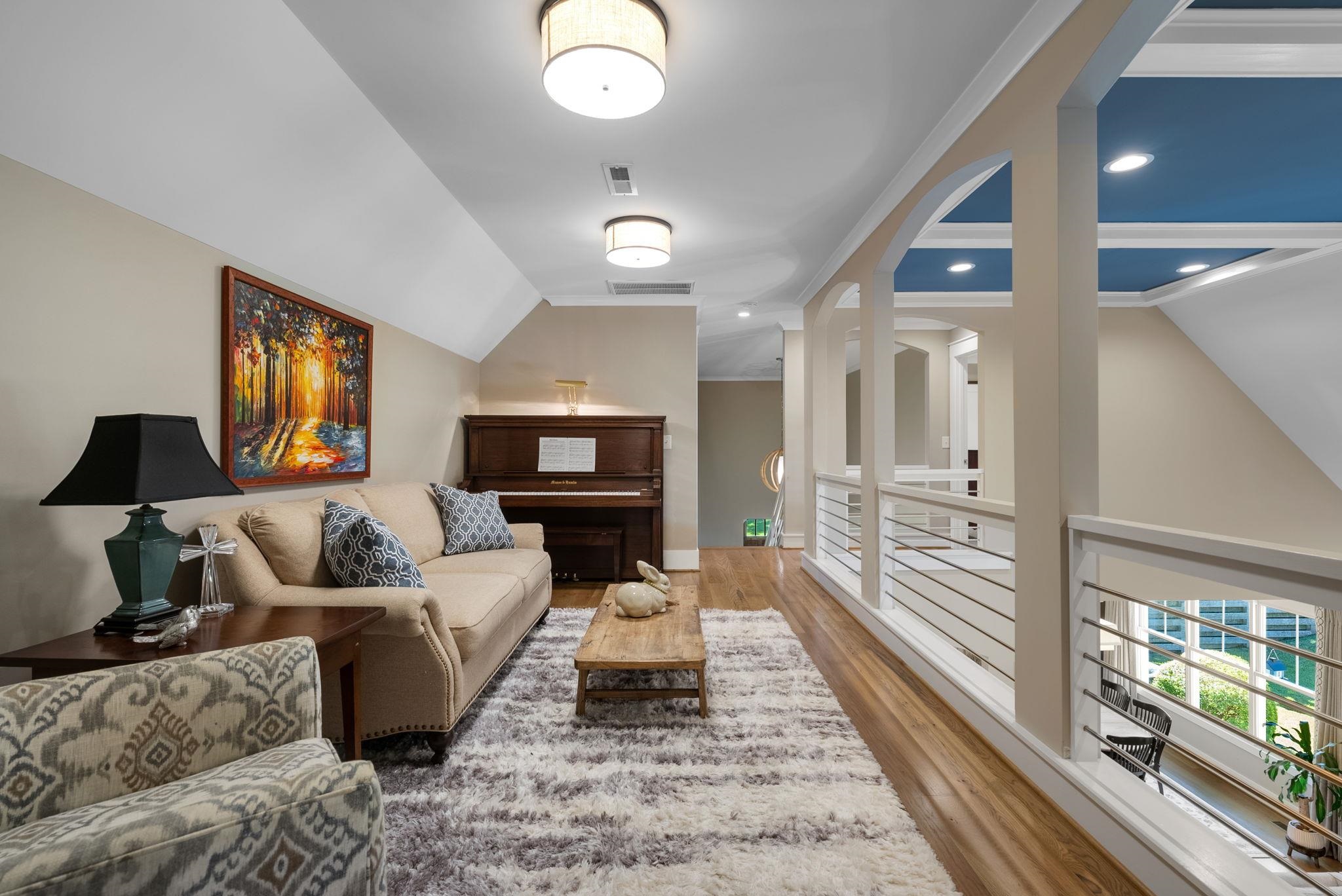 308 Lighthorse Ln Property Photo 25