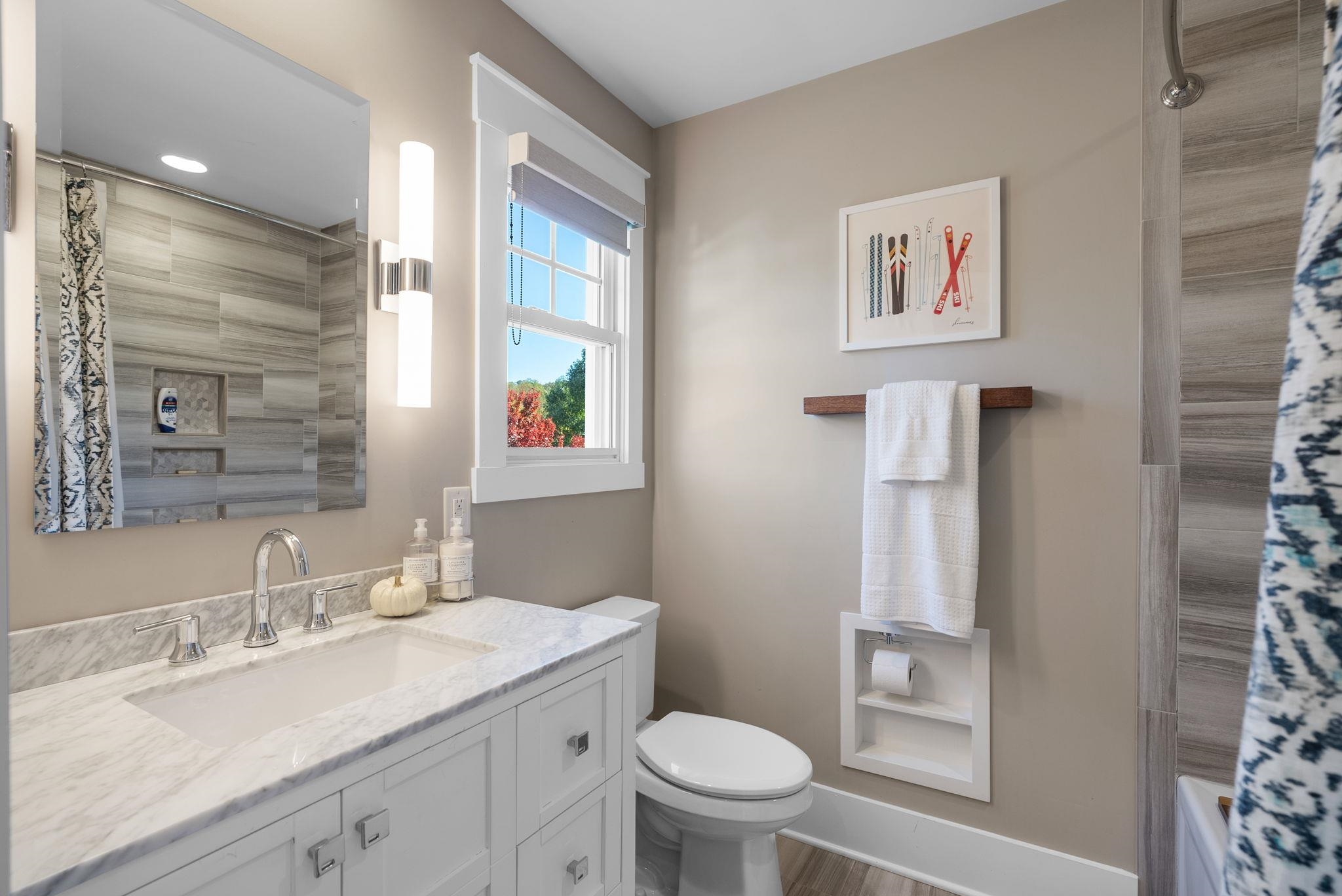 308 Lighthorse Ln Property Photo 28