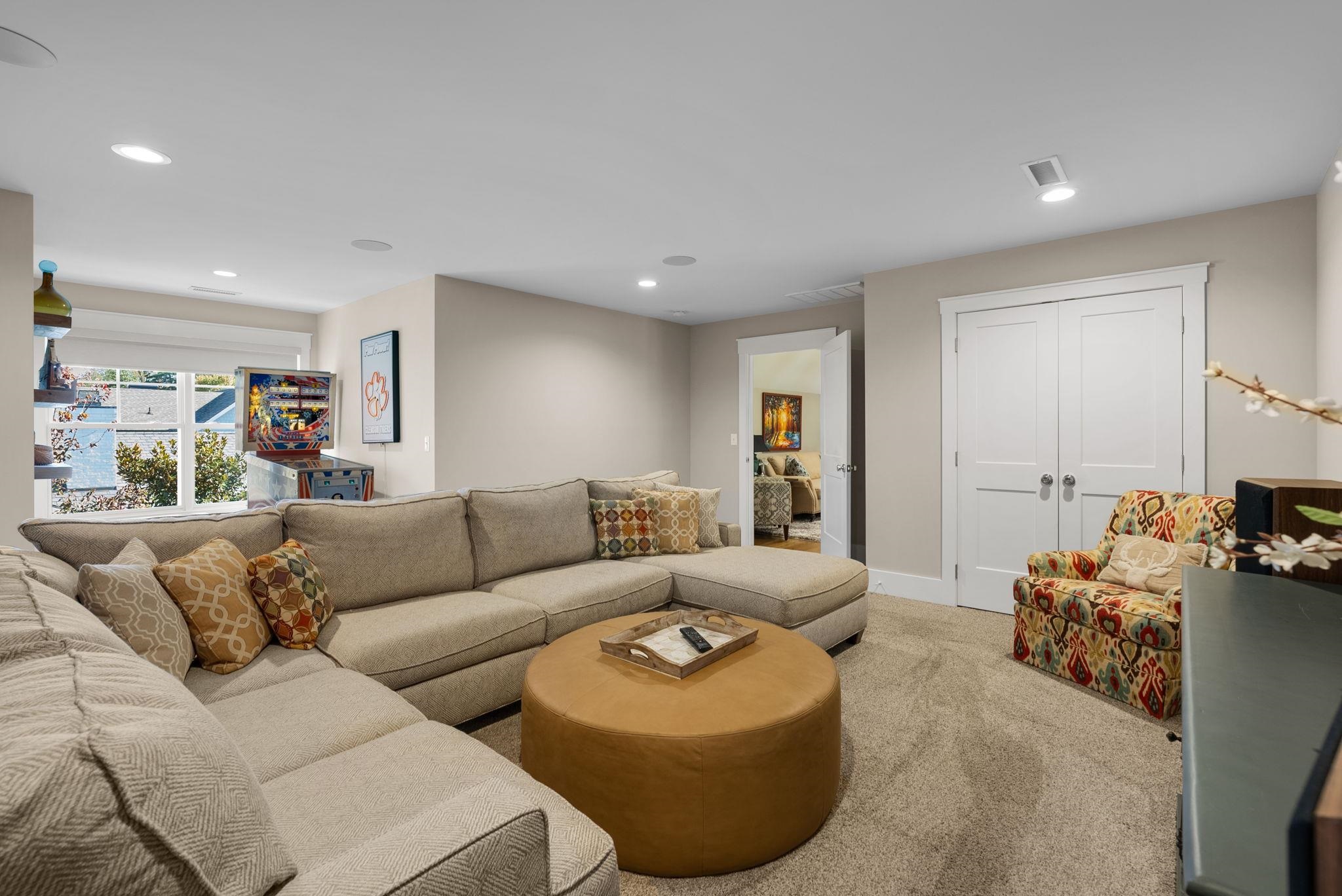 308 Lighthorse Ln Property Photo 34