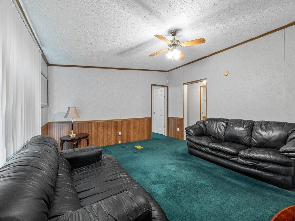 227 Red Oak Drive Property Photo 11