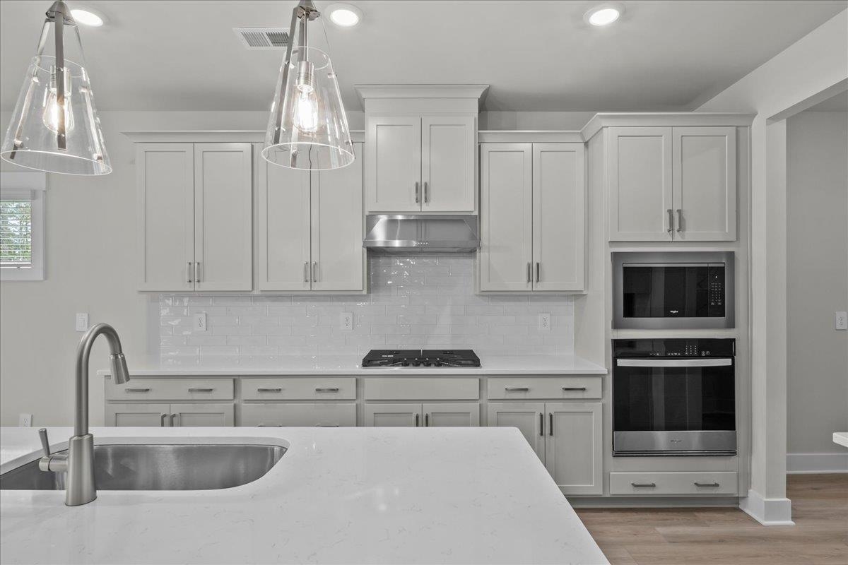 505 Tilson Road Property Photo 9