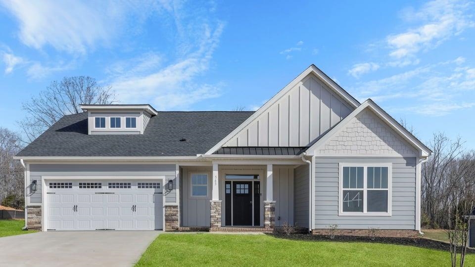563 Winstone Trail