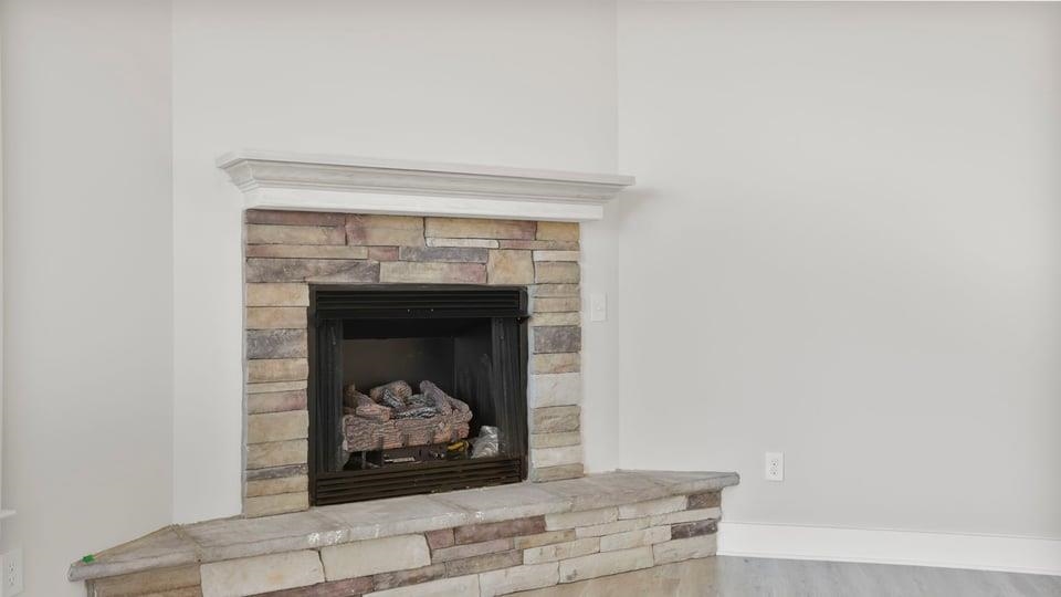 563 Winstone Trail Property Photo 14
