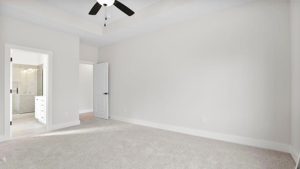 563 Winstone Trail Property Photo 27