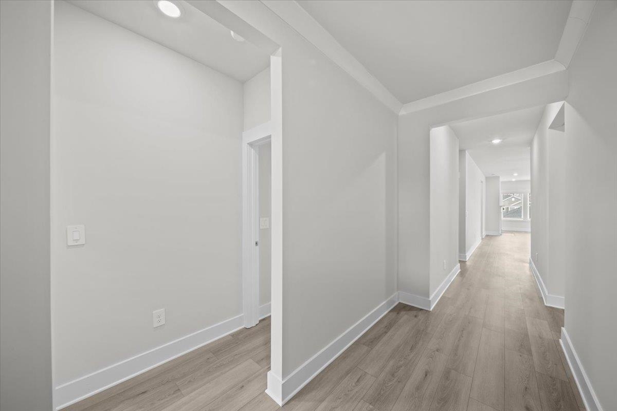 504 Tilson Road Property Photo 4