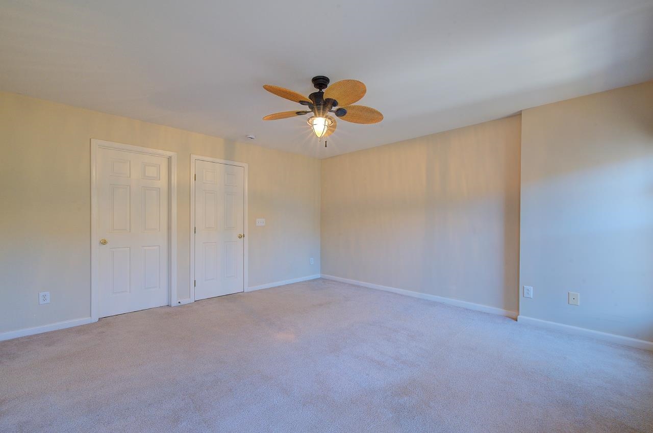 145 Spring Crossing Circle Property Photo 27
