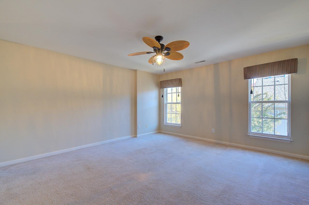 145 Spring Crossing Circle Property Photo 28