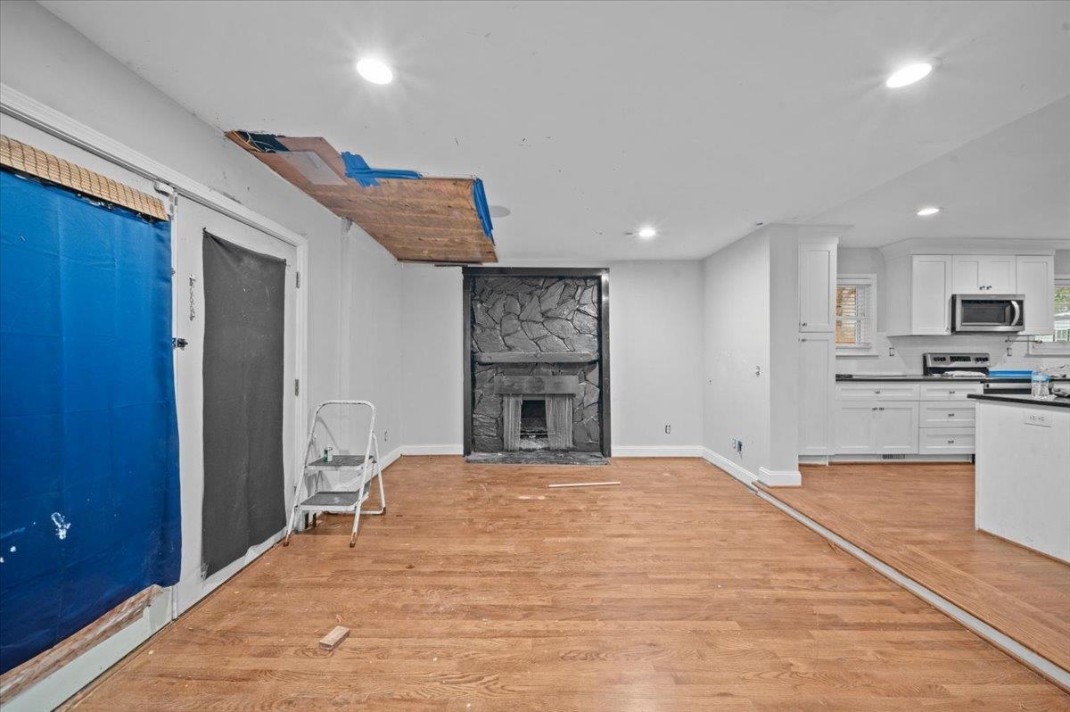 108 Linda Lane Property Photo 4