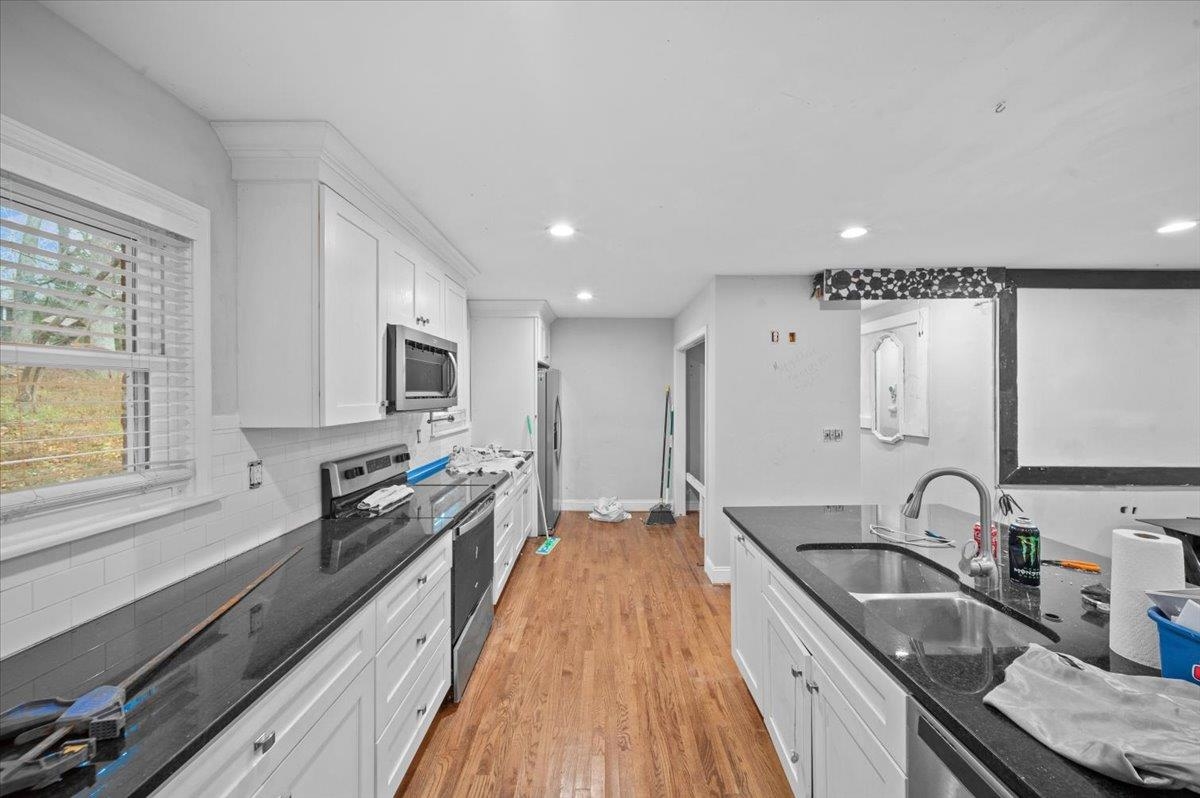 108 Linda Lane Property Photo 5