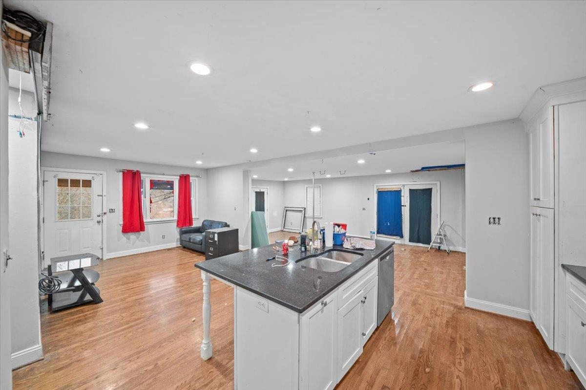 108 Linda Lane Property Photo 7