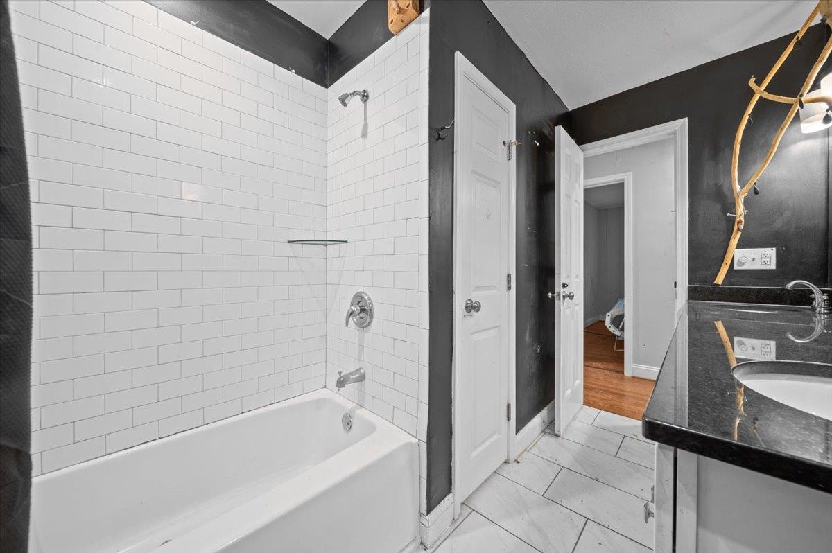 108 Linda Lane Property Photo 14