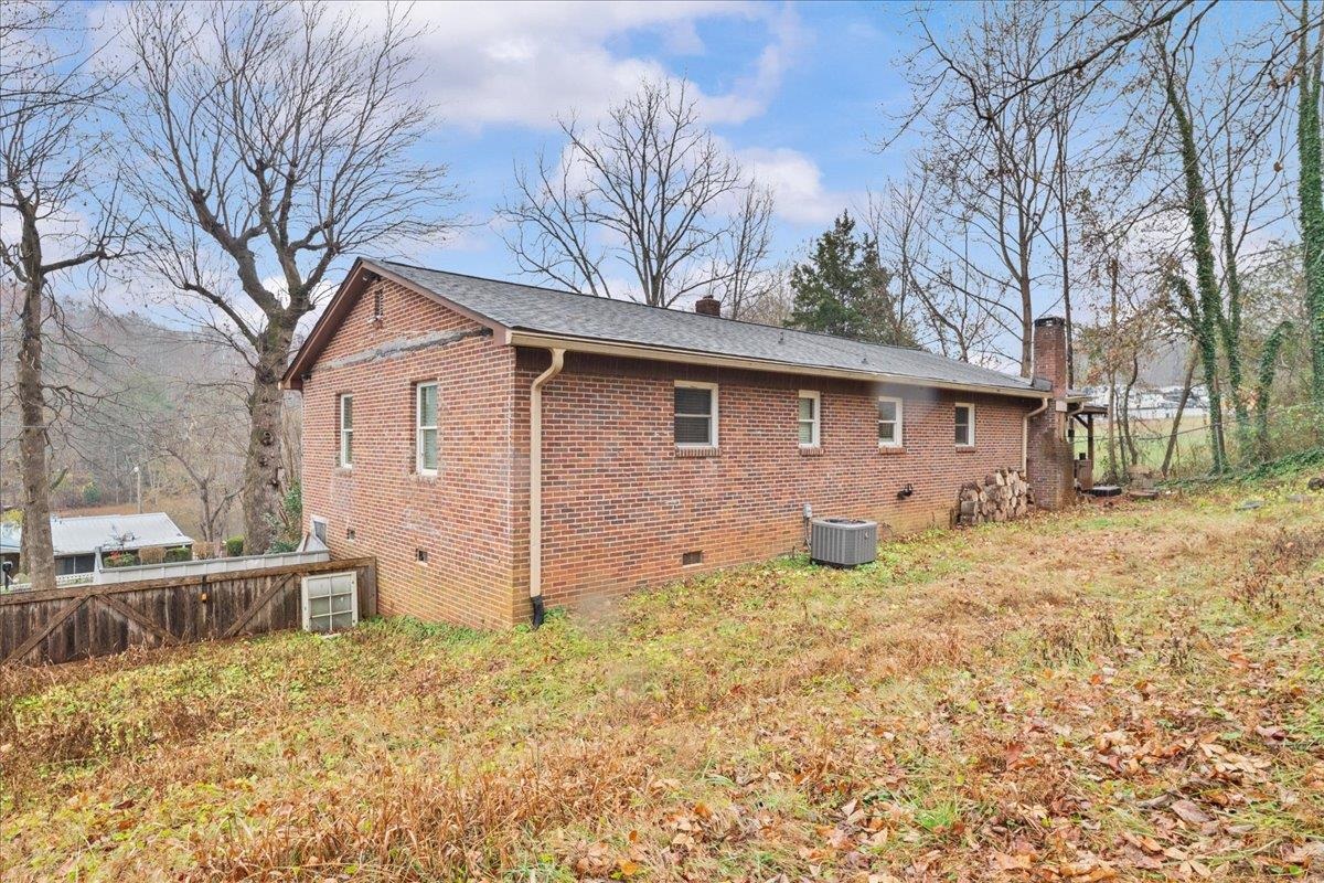 108 Linda Lane Property Photo 21