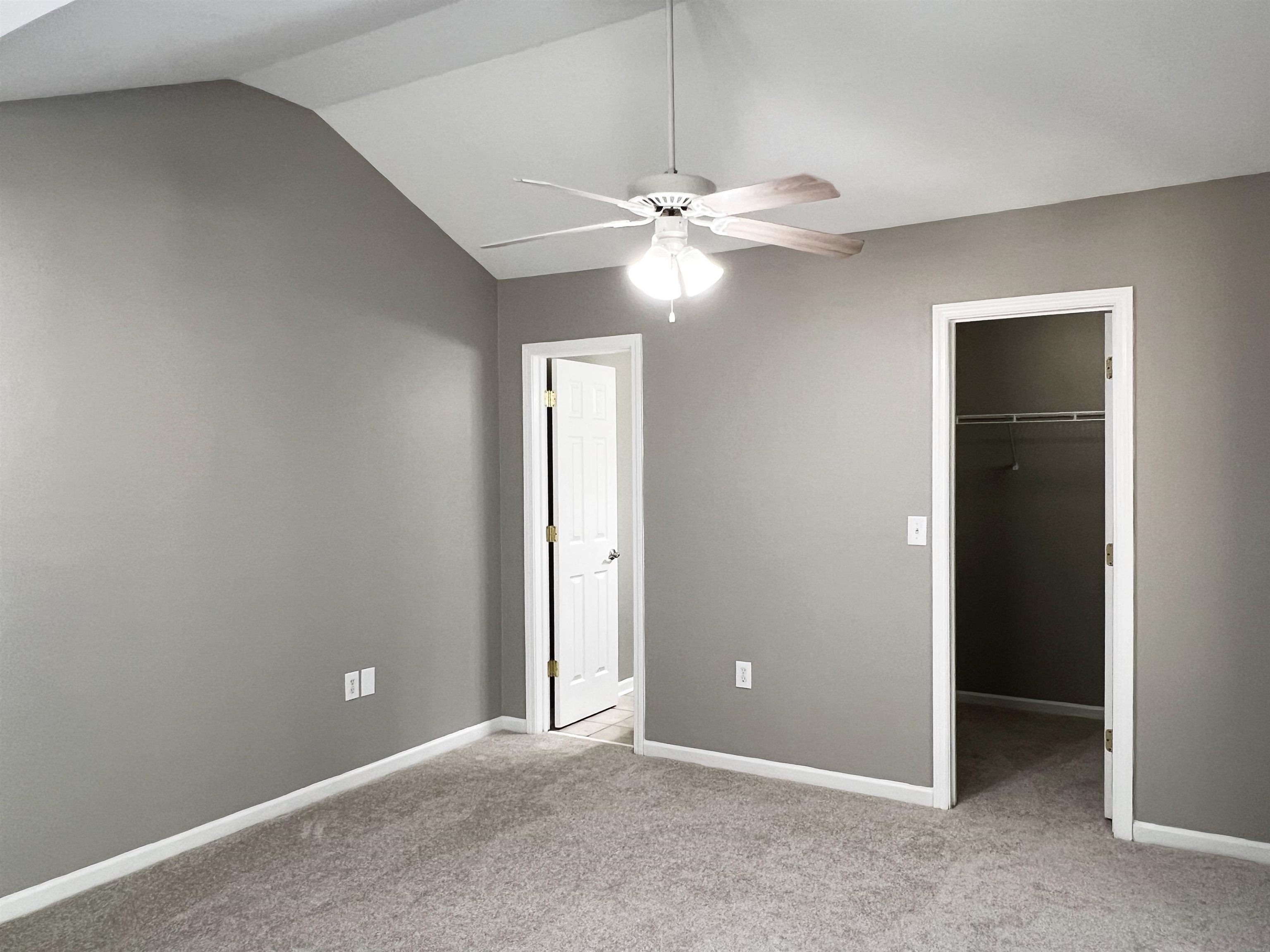 373 Still Water Circle Property Photo 12